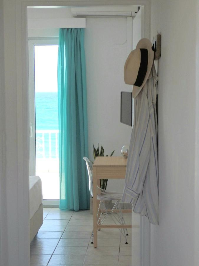 Coastal Apartment Christina 2 Makrýgialos Екстериор снимка