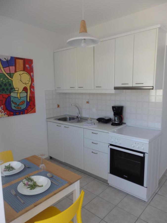 Coastal Apartment Christina 2 Makrýgialos Екстериор снимка